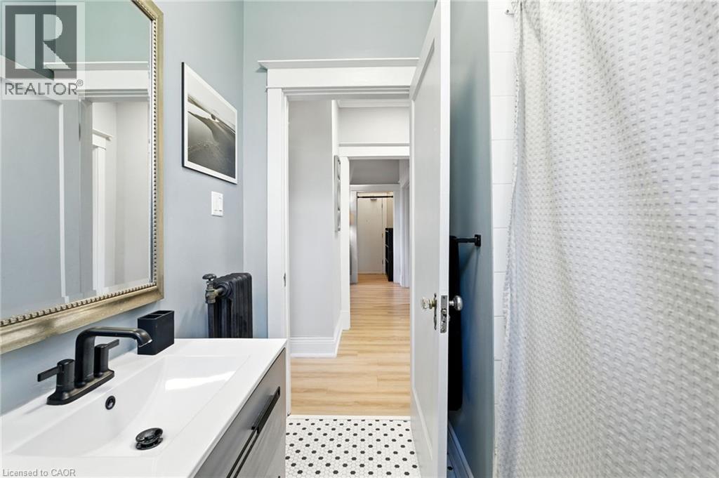 54 Dufferin Avenue Unit# 3, Brantford, Ontario  N3T 4P5 - Photo 29 - 40797079