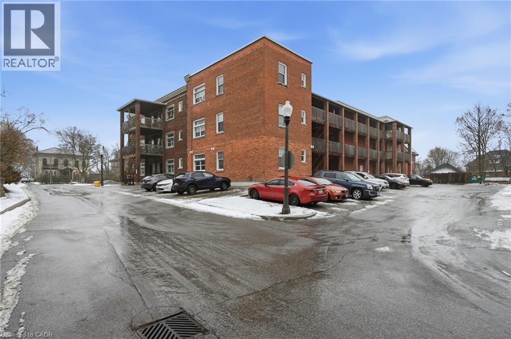 54 Dufferin Avenue Unit# 3, Brantford, Ontario  N3T 4P5 - Photo 34 - 40797079