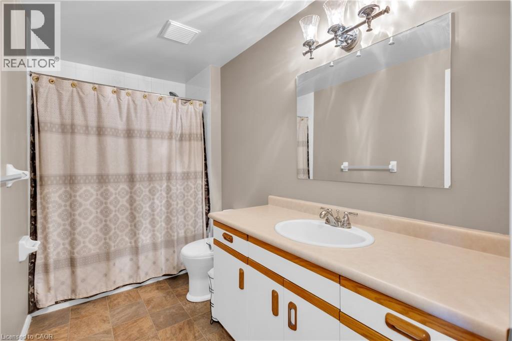 28 Ridgeway Crescent, Kitchener, Ontario N2E 3M3 - Photo 28 - 40796739