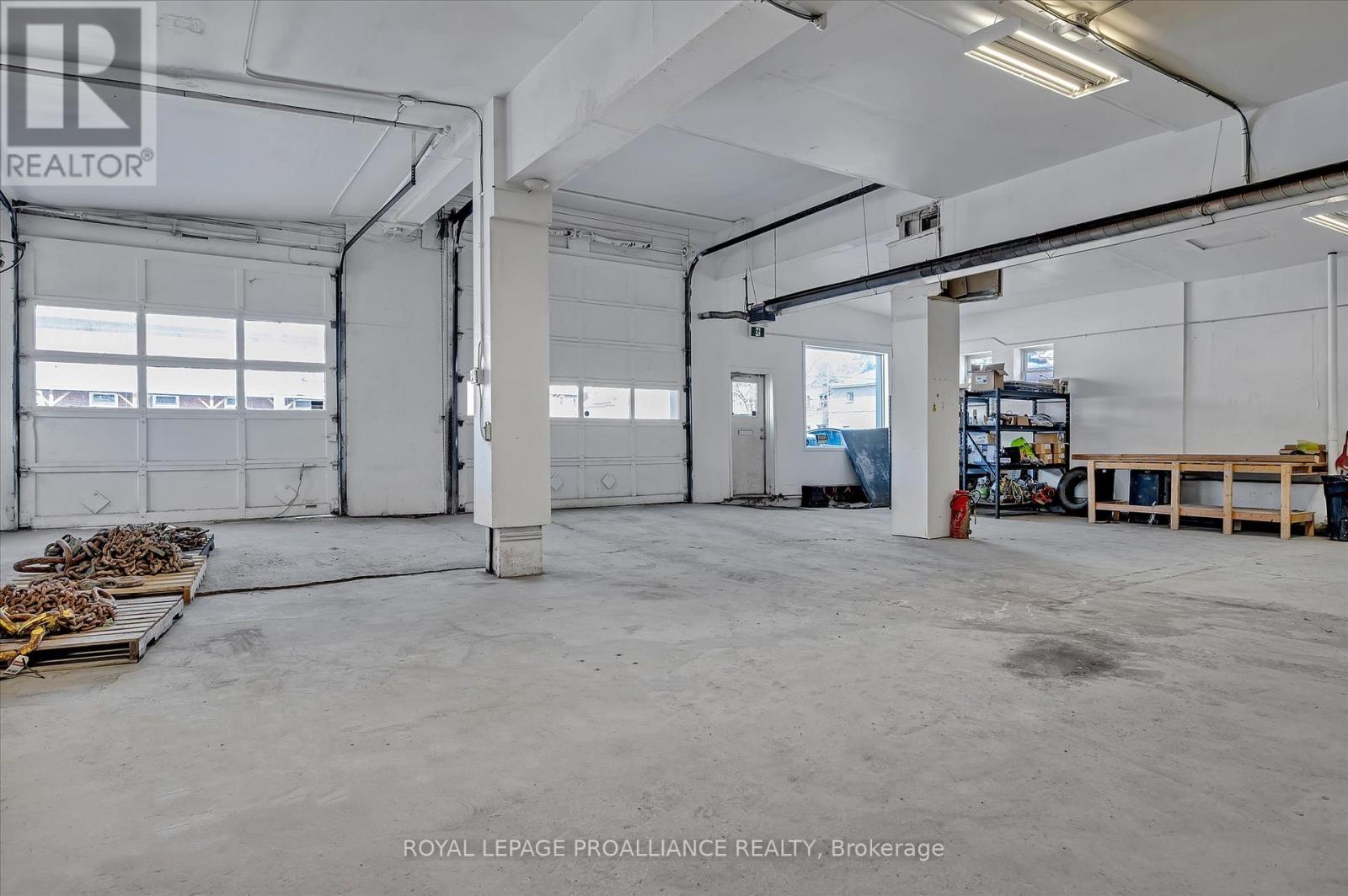 255 Mcdonnel Street S, Peterborough, Ontario  K9H 2W2 - Photo 9 - X12677728