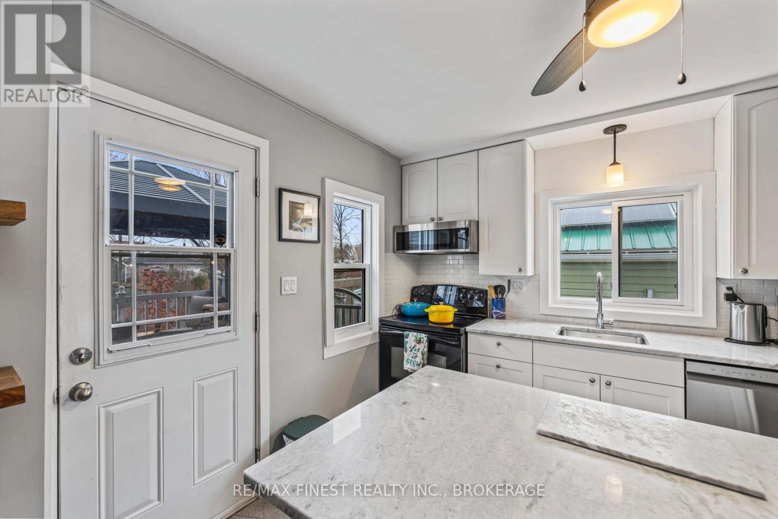 761 Victoria Street, Kingston, Ontario  K7K 4S9 - Photo 11 - X12677706