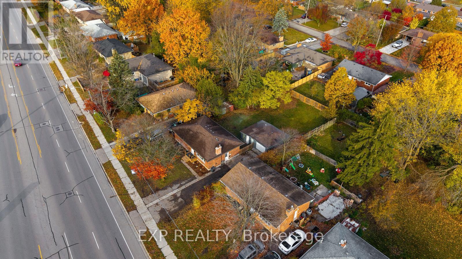 239 Commissioners Road W, London South, Ontario  N6J 1Y2 - Photo 33 - X12677736