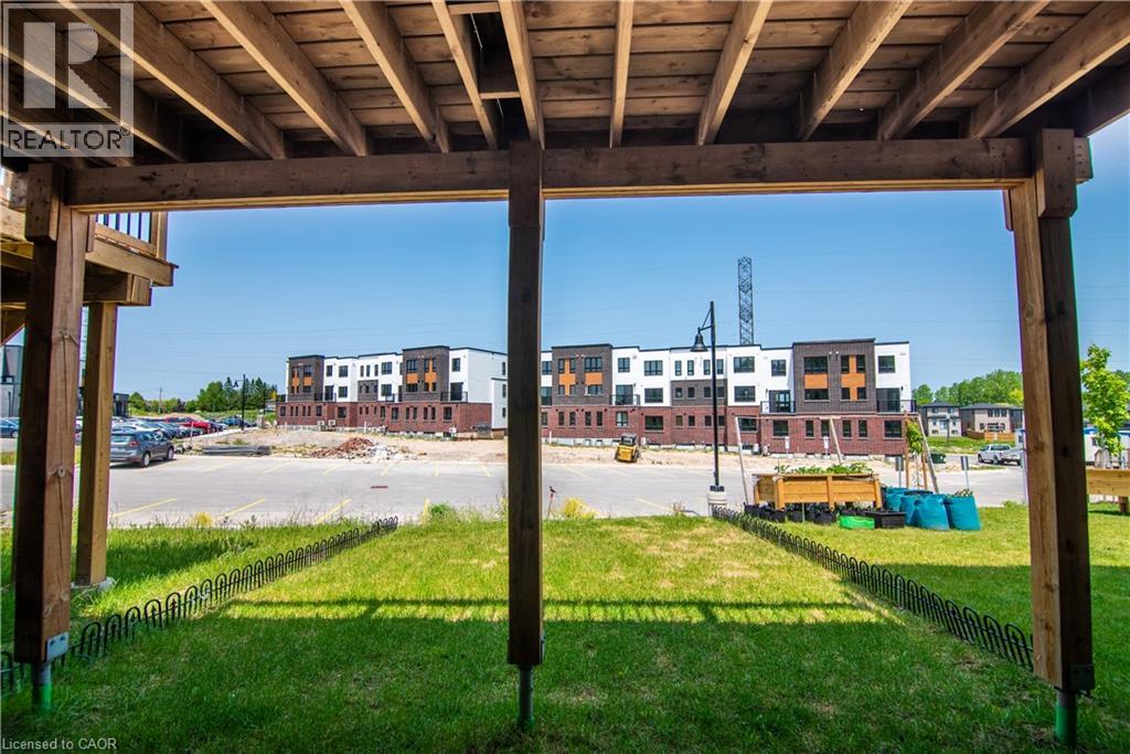 939 Robert Ferrie Drive, Kitchener, Ontario  N2R 1P2 - Photo 34 - 40796809