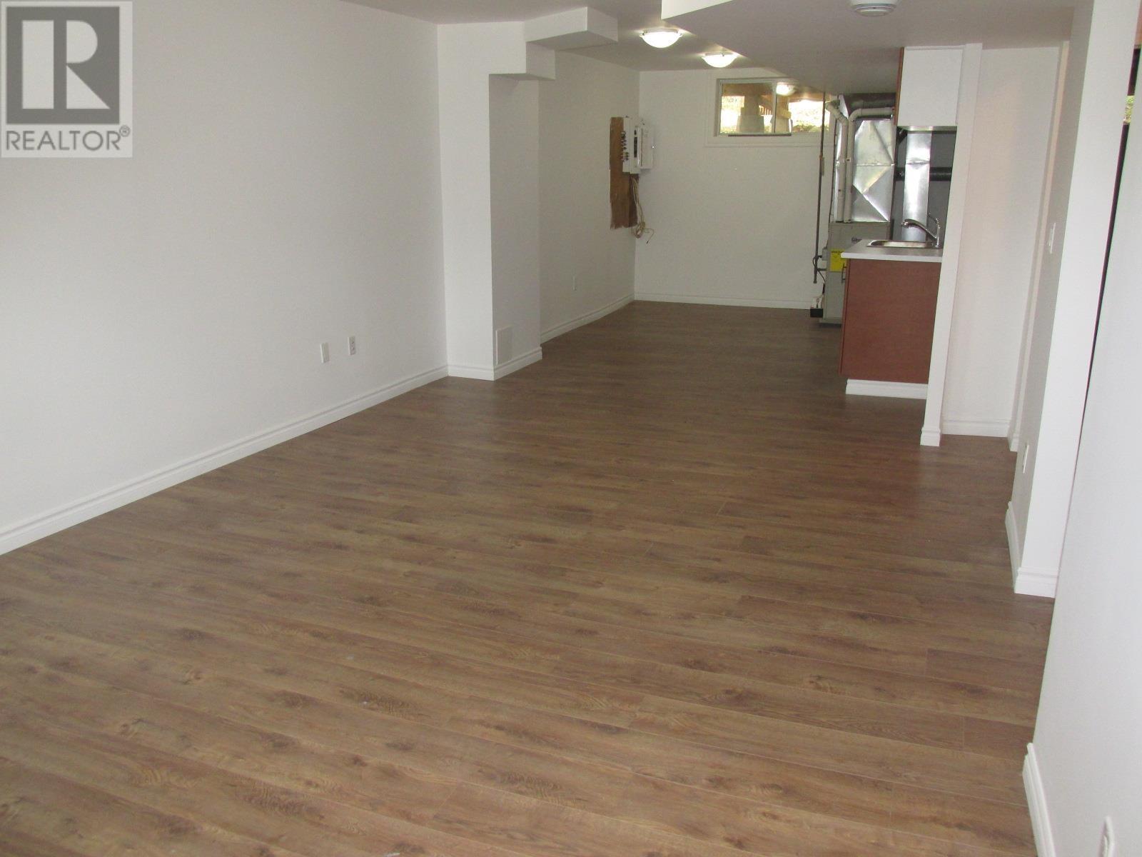 36a Valley Cres, Elliot Lake, Ontario  P5A 2G7 - Photo 28 - SM260059