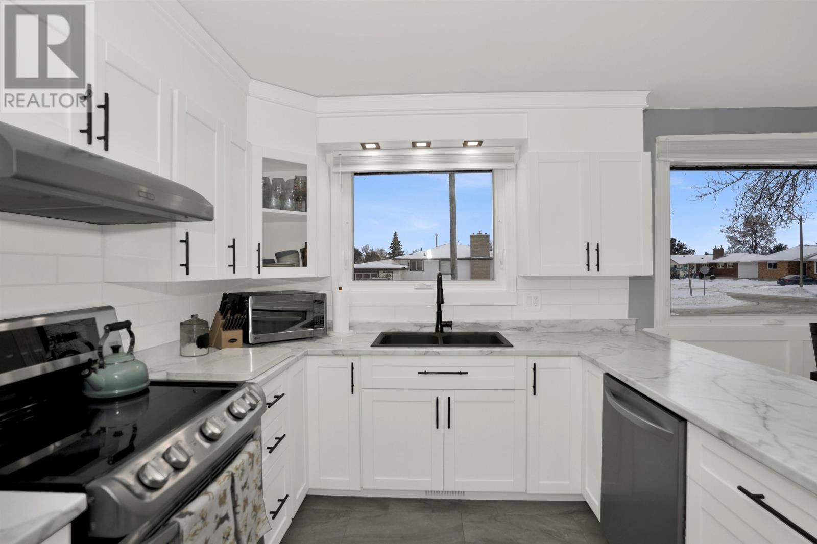 582 Dalhousie Dr, Thunder Bay, Ontario  P7C 5P8 - Photo 13 - TB2600026