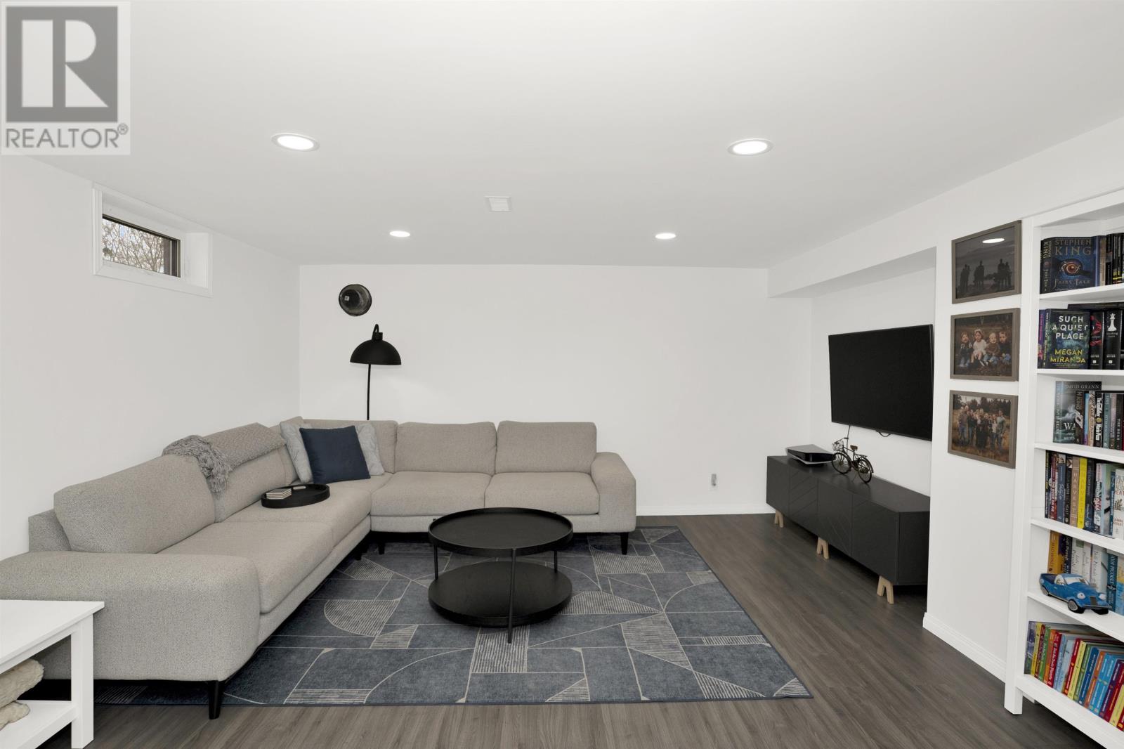 582 Dalhousie Dr, Thunder Bay, Ontario  P7C 5P8 - Photo 8 - TB2600026