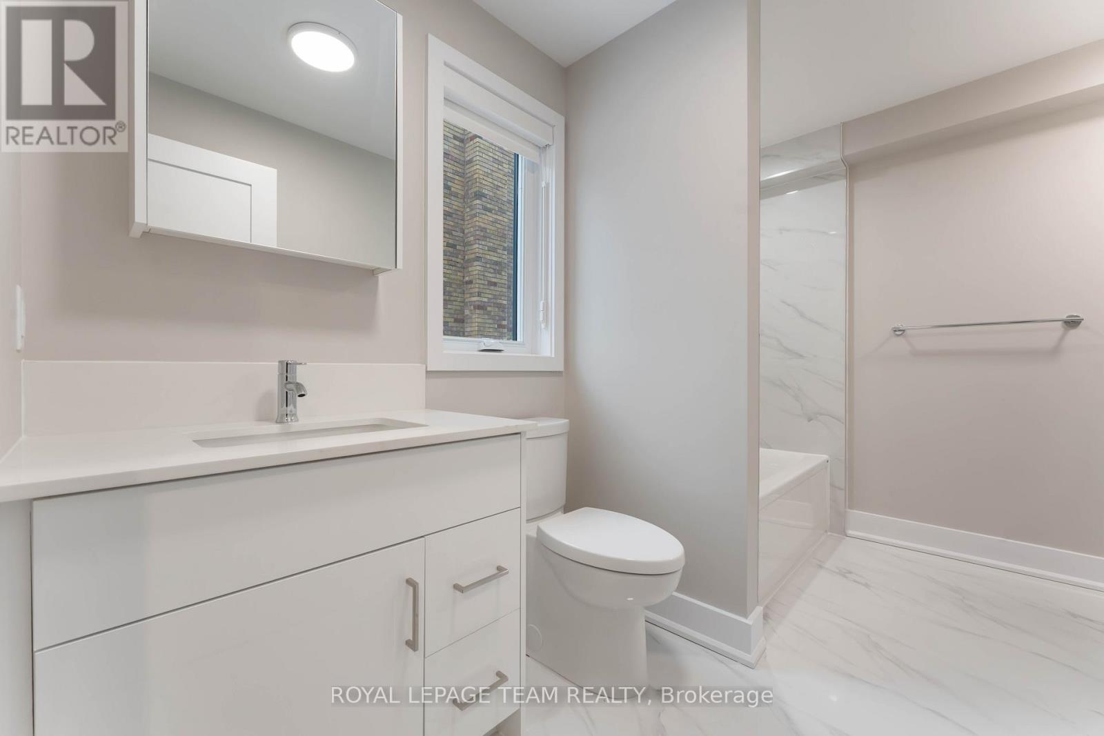 6 - 342 Fifth Avenue, Ottawa, Ontario  K1S 2N7 - Photo 19 - X12677606