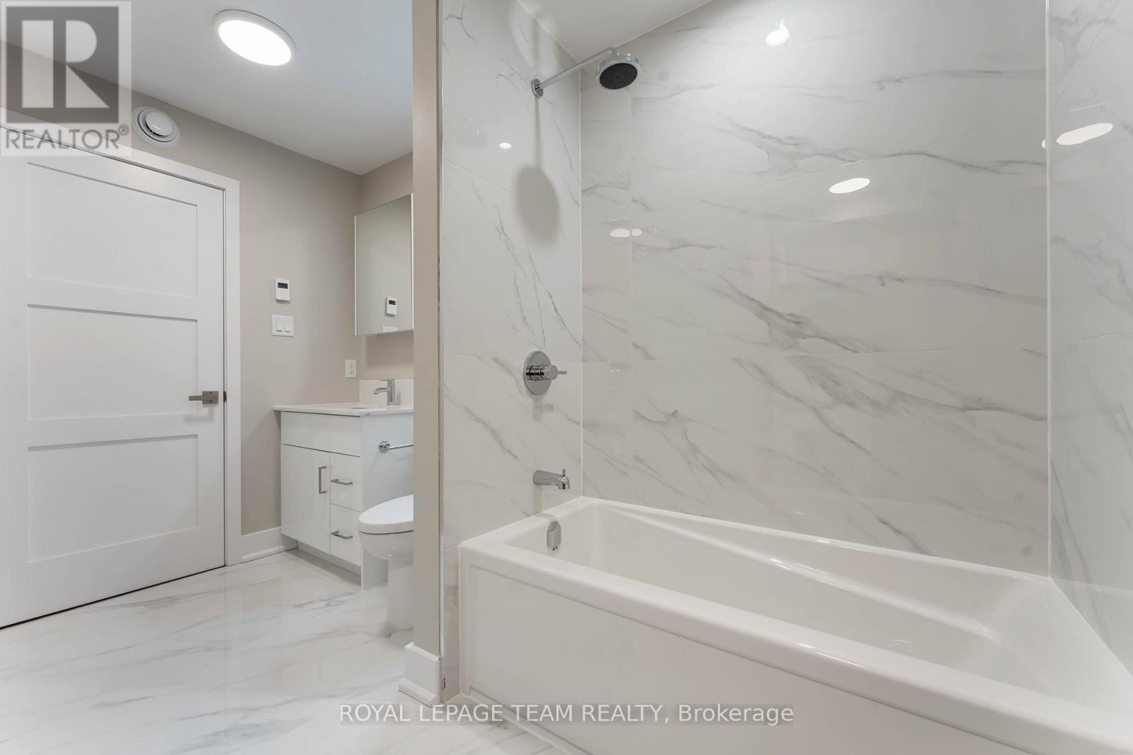 6 - 342 Fifth Avenue, Ottawa, Ontario  K1S 2N7 - Photo 23 - X12677606