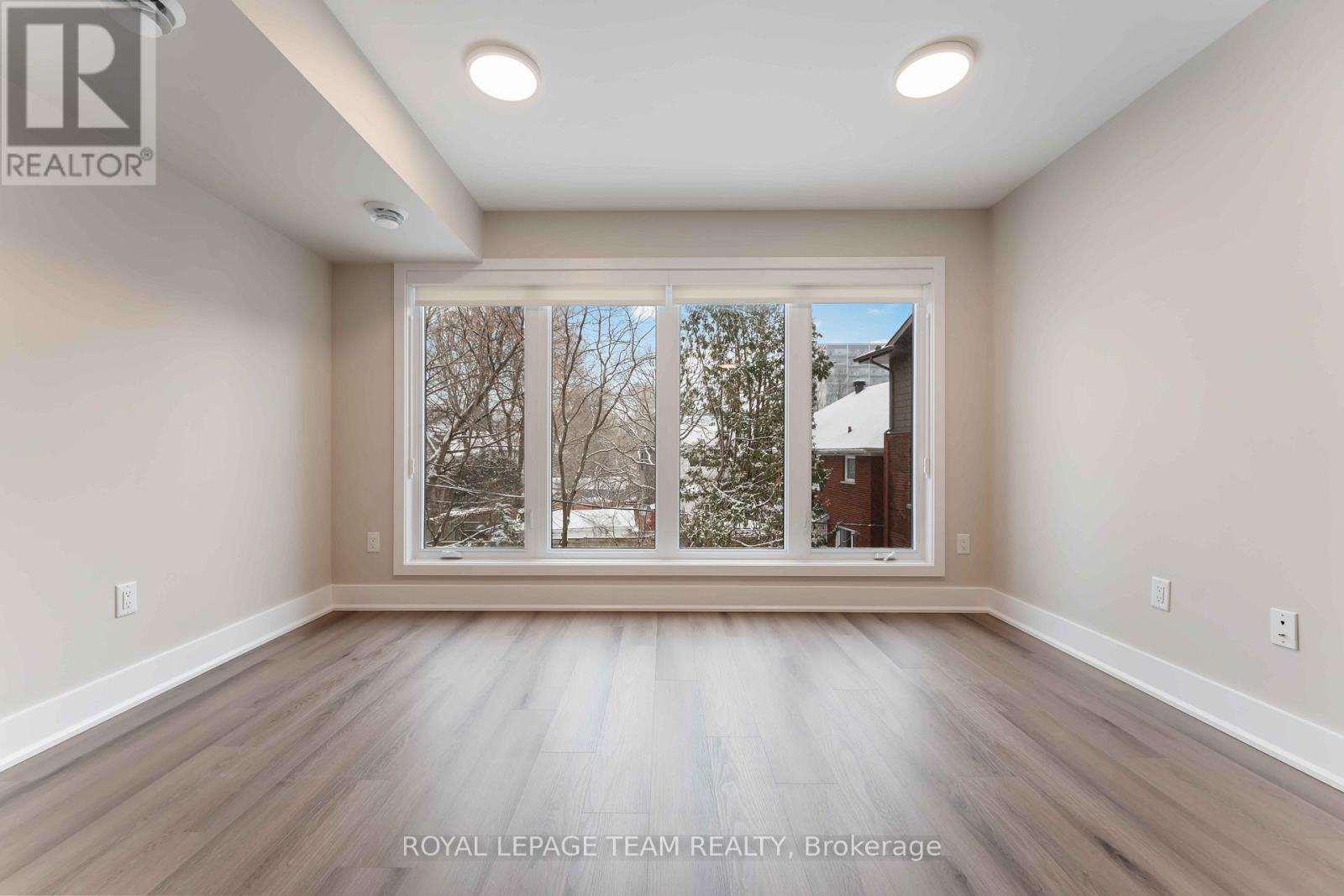 6 - 342 Fifth Avenue, Ottawa, Ontario  K1S 2N7 - Photo 6 - X12677606