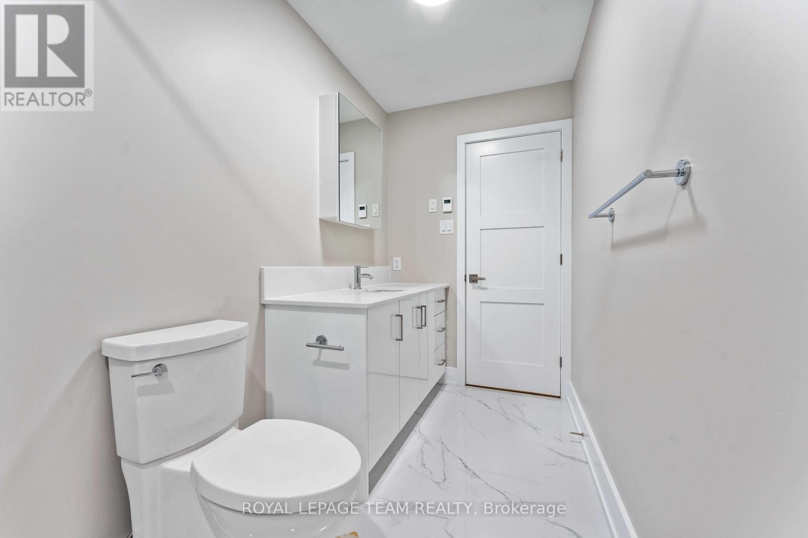 1 - 119 Springfield Road, Ottawa, Ontario  K1M 1C5 - Photo 15 - X12677712