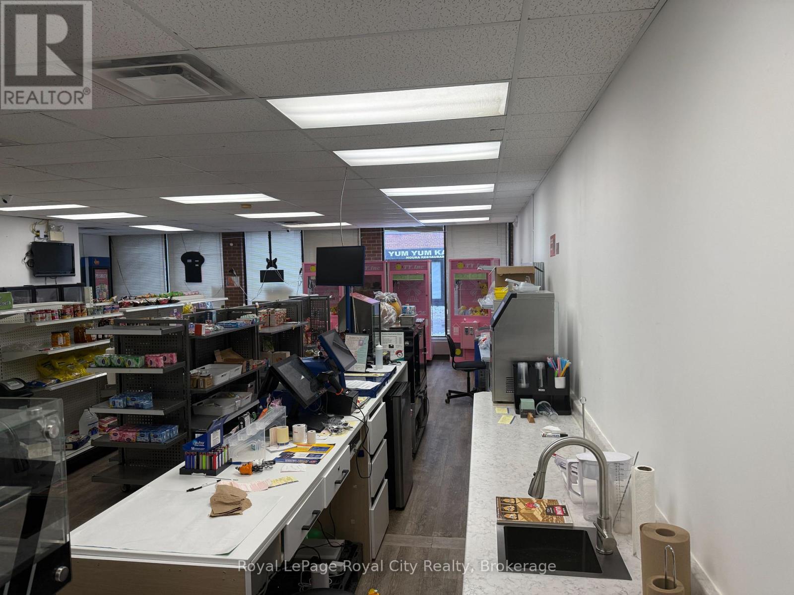 1 - 46 Cork Street E, Guelph (Downtown), Ontario  N1H 2W8 - Photo 2 - X12677806