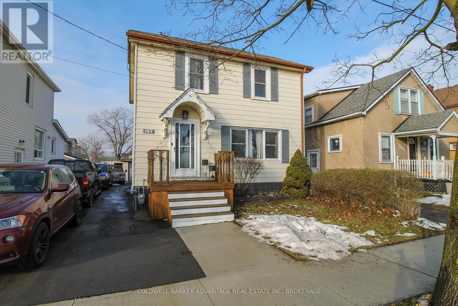 167 Garner Street, Welland, Ontario  L3B 2Y1 - Photo 2 - X12677678