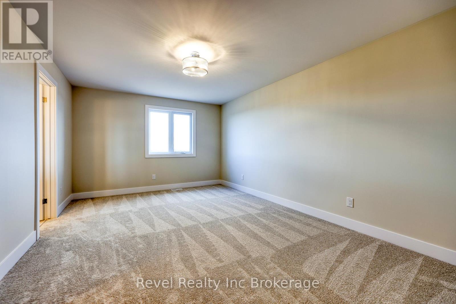 455 Gillespie Street, Woodstock, Ontario  N4S 7V6 - Photo 11 - X12677640