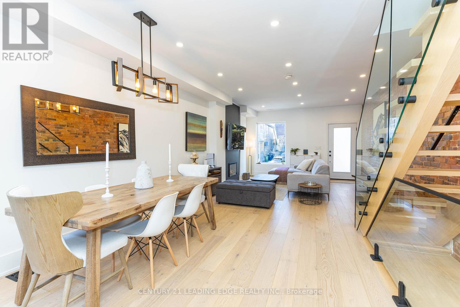 261 Howland Avenue, Toronto, Ontario  M5R 3B7 - Photo 8 - C12669908