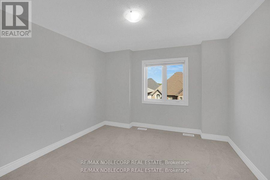 34 Alan Williams Trail, Uxbridge, Ontario  L9P 0R6 - Photo 25 - N12668602