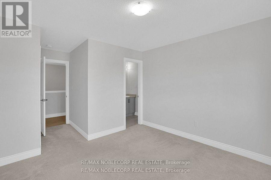 34 Alan Williams Trail, Uxbridge, Ontario  L9P 0R6 - Photo 26 - N12668602