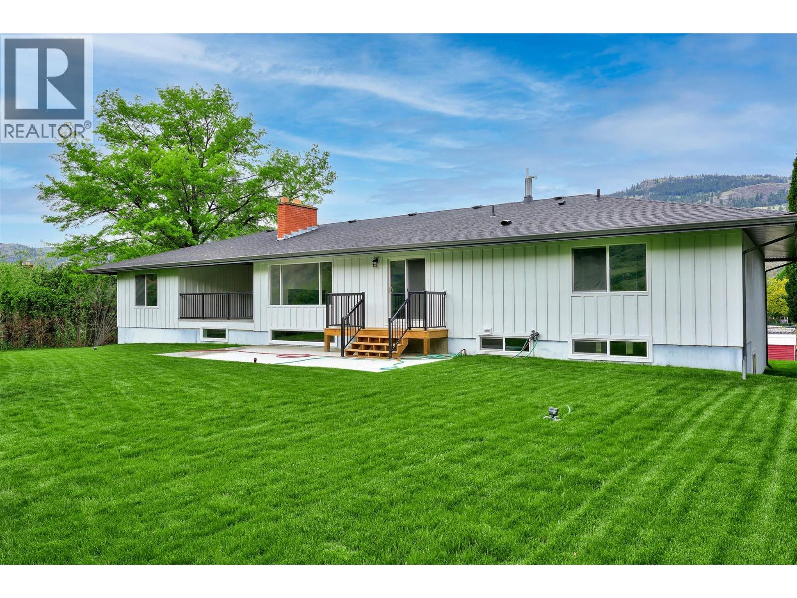 3275 Schubert Road, Kamloops, British Columbia V2B 6Y4 - Photo 4 - 10372051