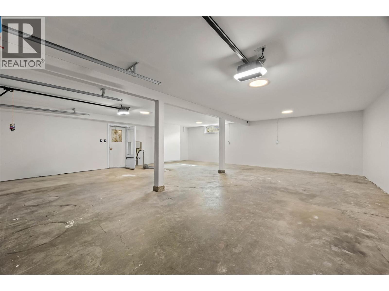 3275 Schubert Road, Kamloops, British Columbia V2B 6Y4 - Photo 36 - 10372051