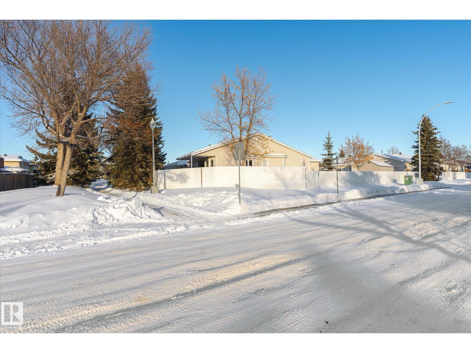 8160 27 Av Nw, Edmonton, Alberta  T6K 4C9 - Photo 41 - E4466382