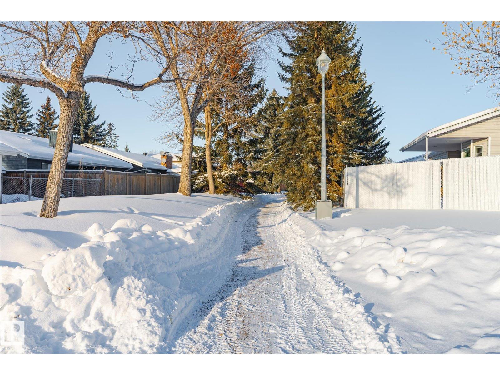 8160 27 Av Nw, Edmonton, Alberta  T6K 4C9 - Photo 40 - E4466382