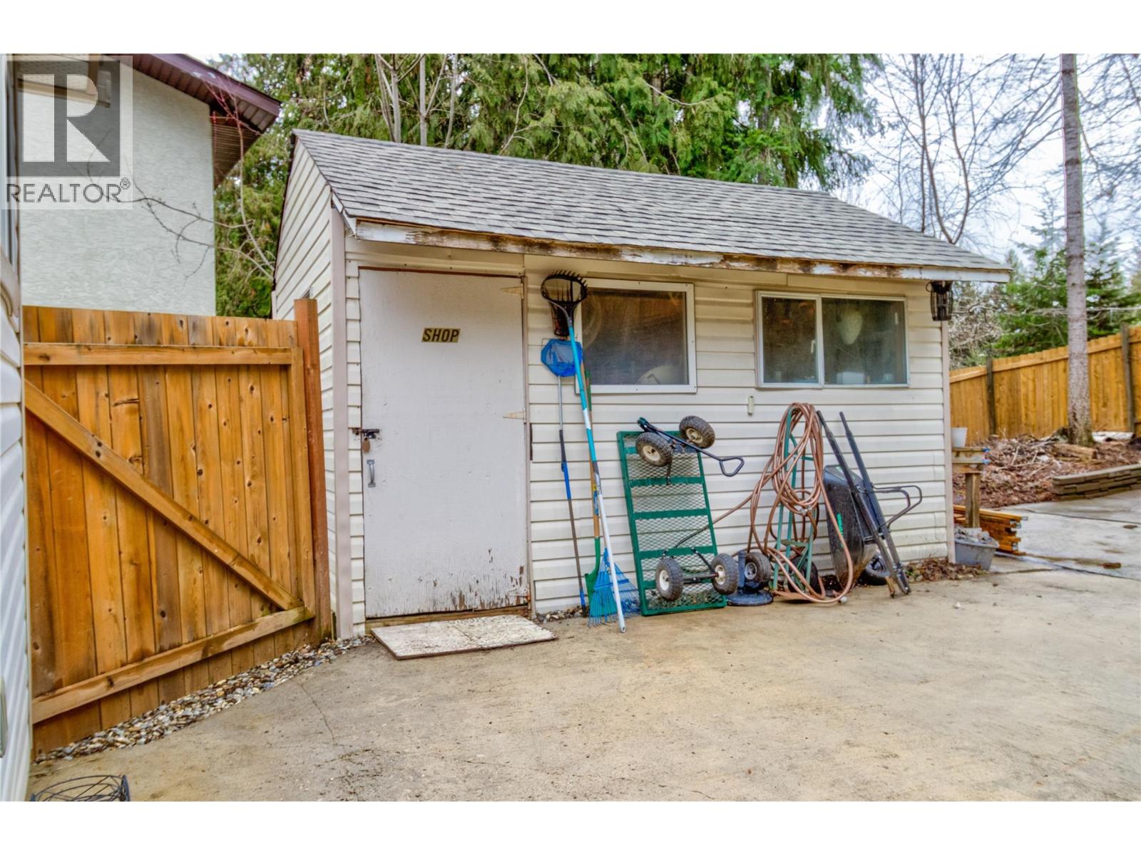 2876 Juniper Crescent, Blind Bay, British Columbia  V0E 2W2 - Photo 38 - 10372247