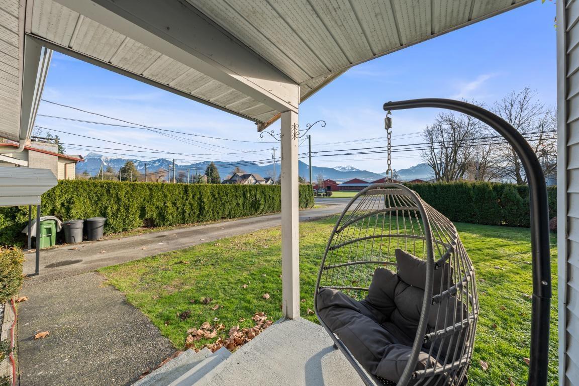 47605 Yale Road, Little Mountain, Chilliwack, British Columbia  V2P 7M8 - Photo 4 - R3077522