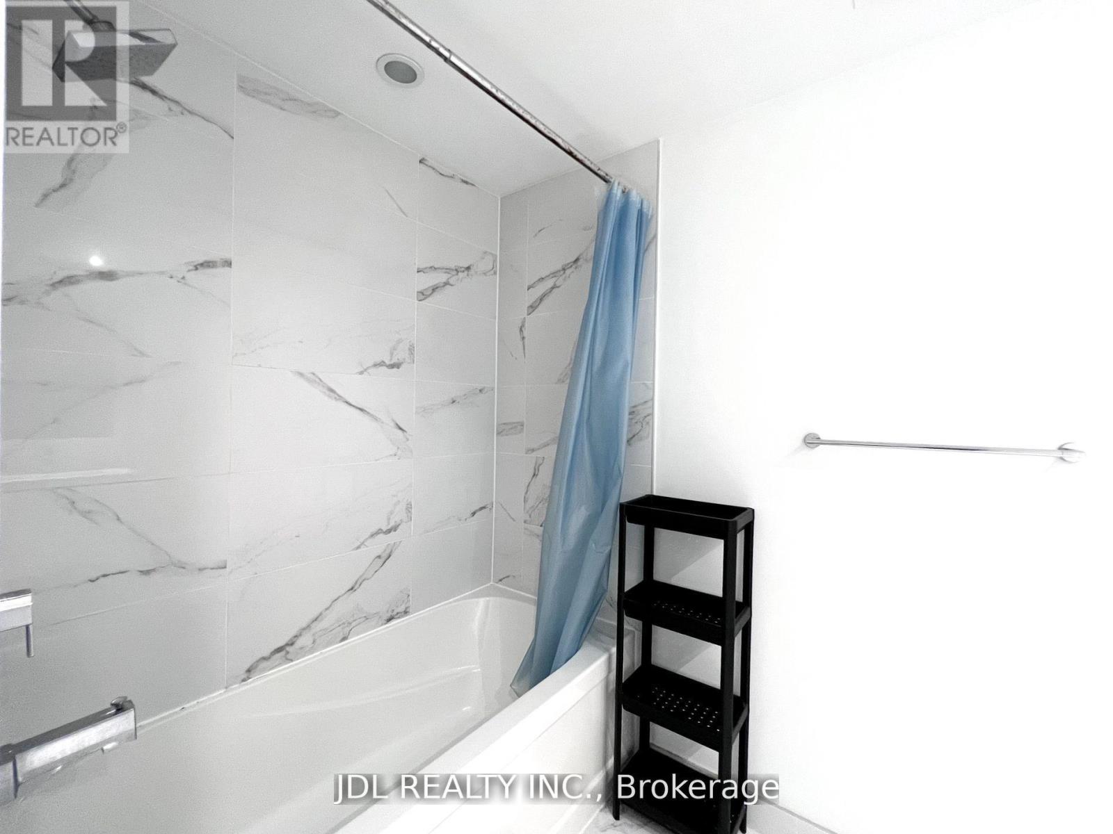 1715 - 77 Shuter Street, Toronto, Ontario  M5B 0B8 - Photo 8 - C12677622