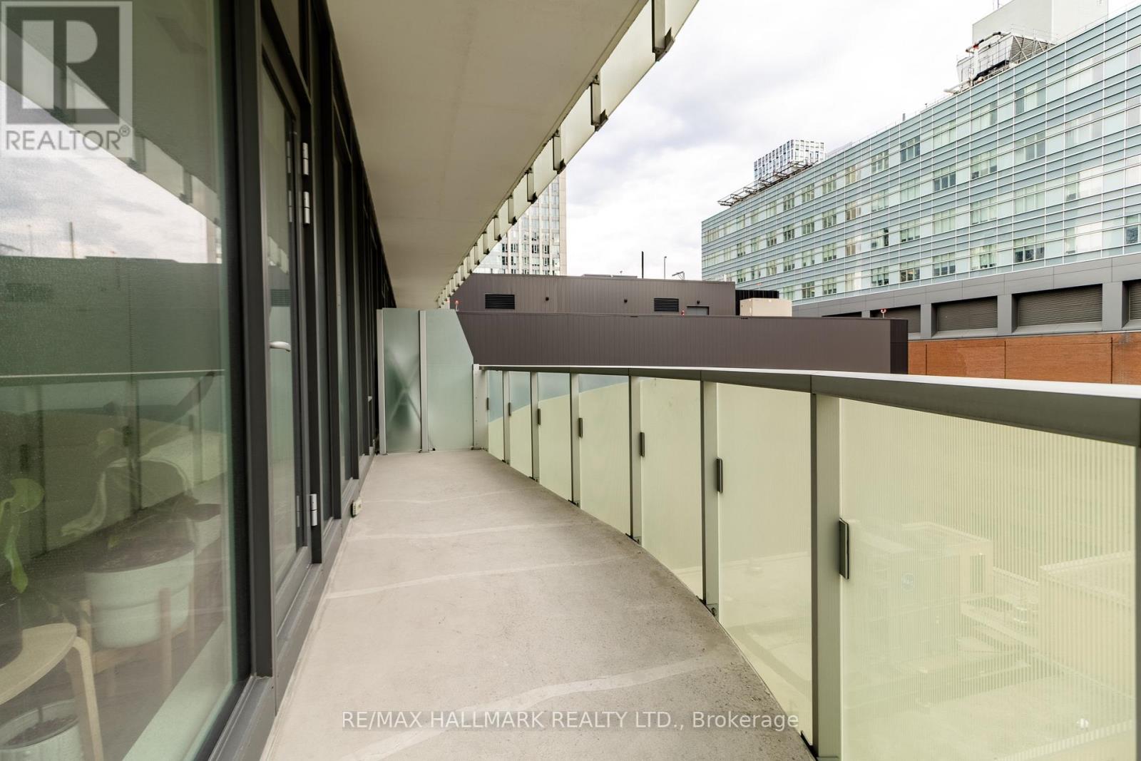 1105 - 197 Yonge Street, Toronto, Ontario  M5B 1M4 - Photo 27 - C12677634