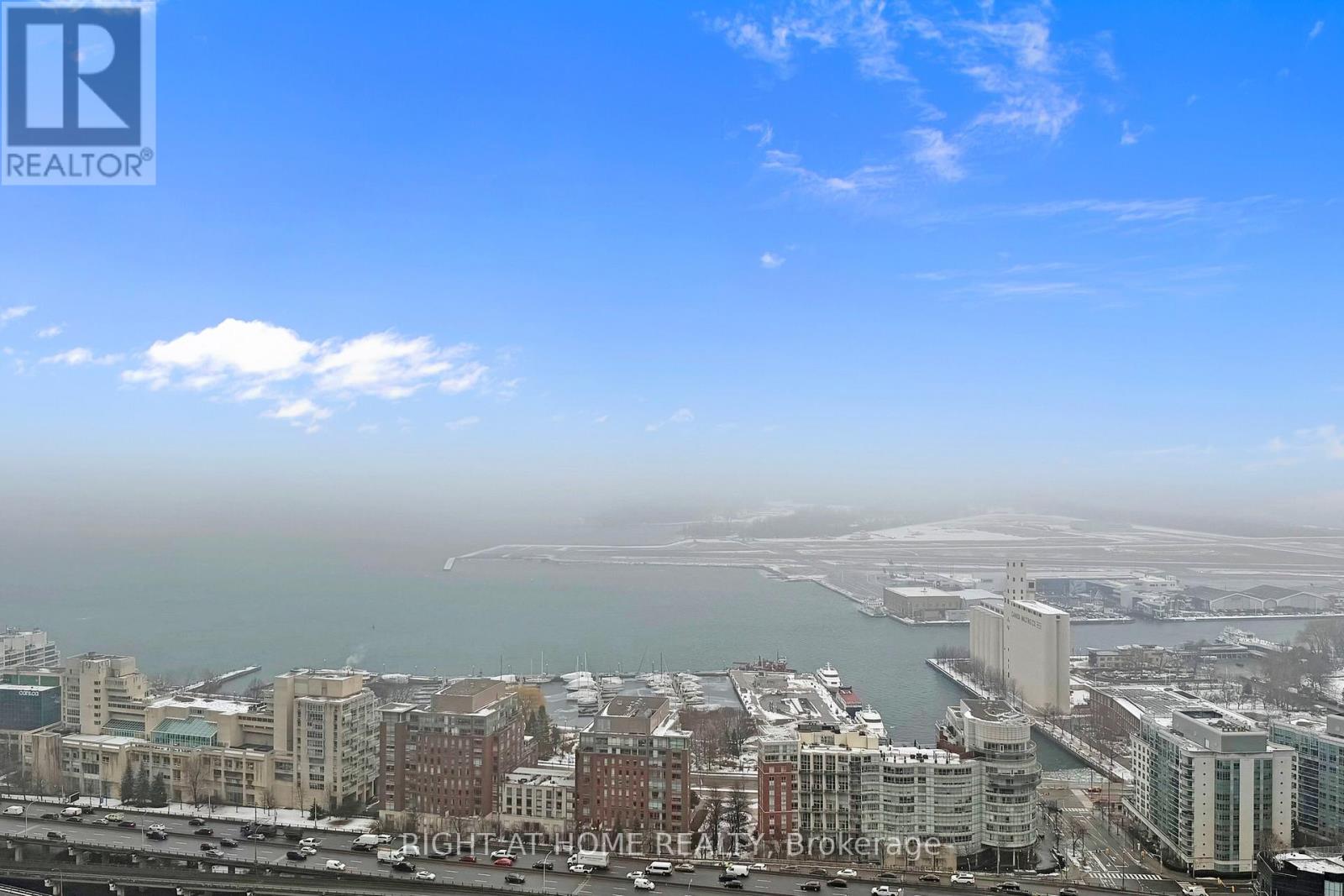 4309 - 21 Iceboat Terrace, Toronto, Ontario  M5V 4A9 - Photo 17 - C12677636