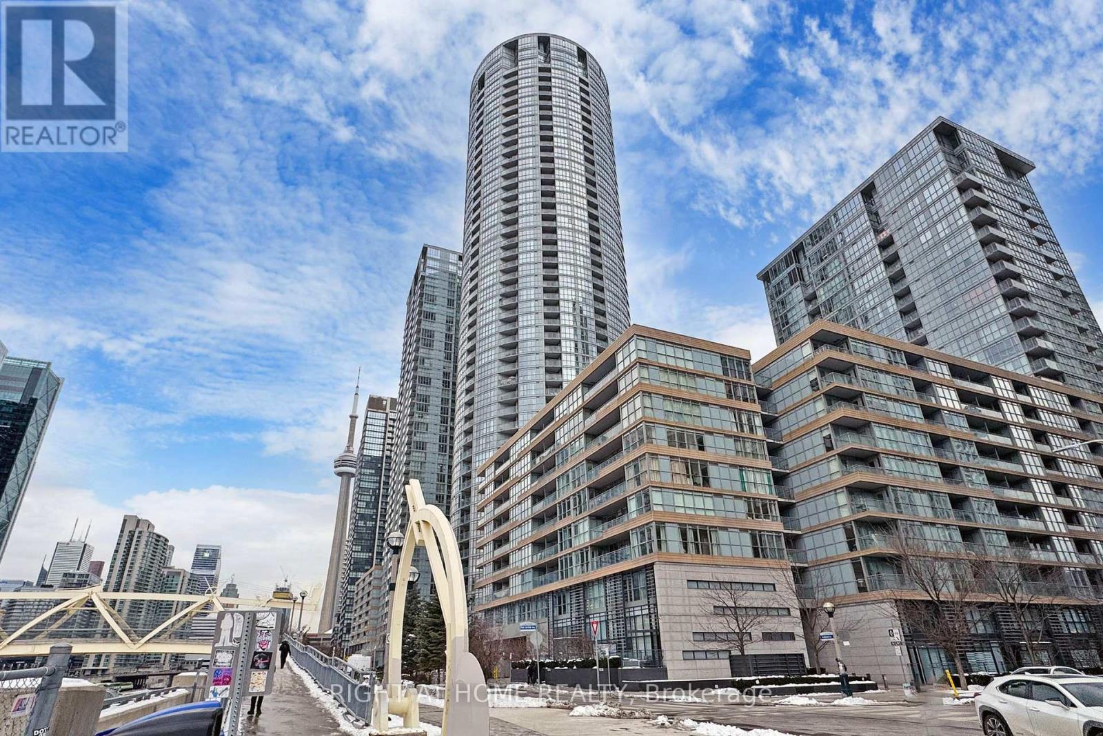 4309 - 21 Iceboat Terrace, Toronto, Ontario  M5V 4A9 - Photo 4 - C12677636