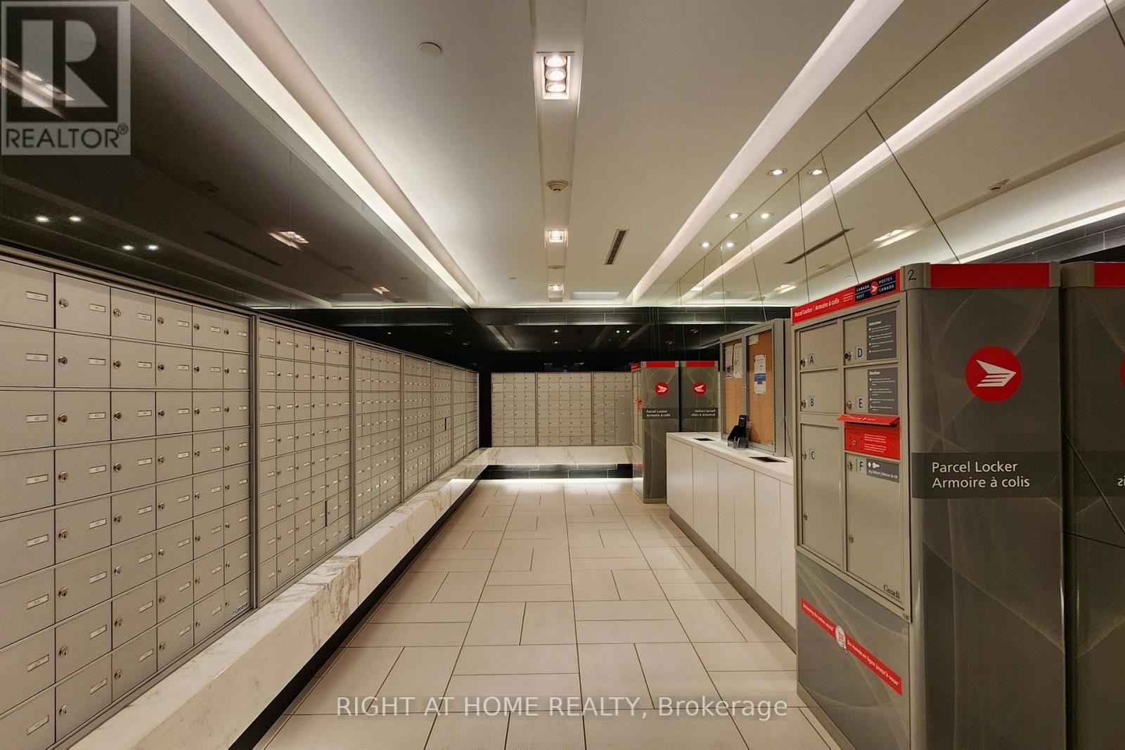 4309 - 21 Iceboat Terrace, Toronto, Ontario  M5V 4A9 - Photo 41 - C12677636