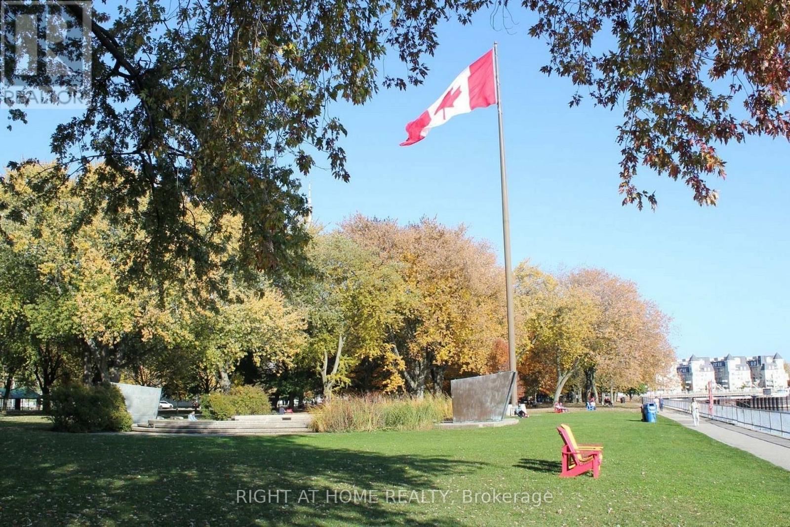 4309 - 21 Iceboat Terrace, Toronto, Ontario  M5V 4A9 - Photo 43 - C12677636