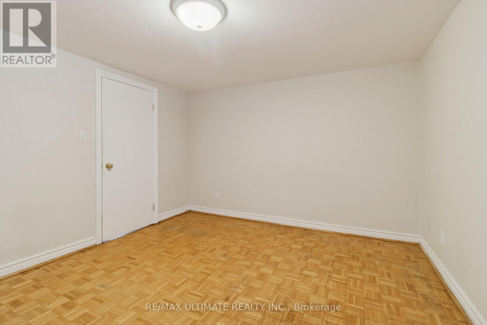 Basement - 12 Foxbar Road, Toronto, Ontario  M4V 2G6 - Photo 7 - C12677642