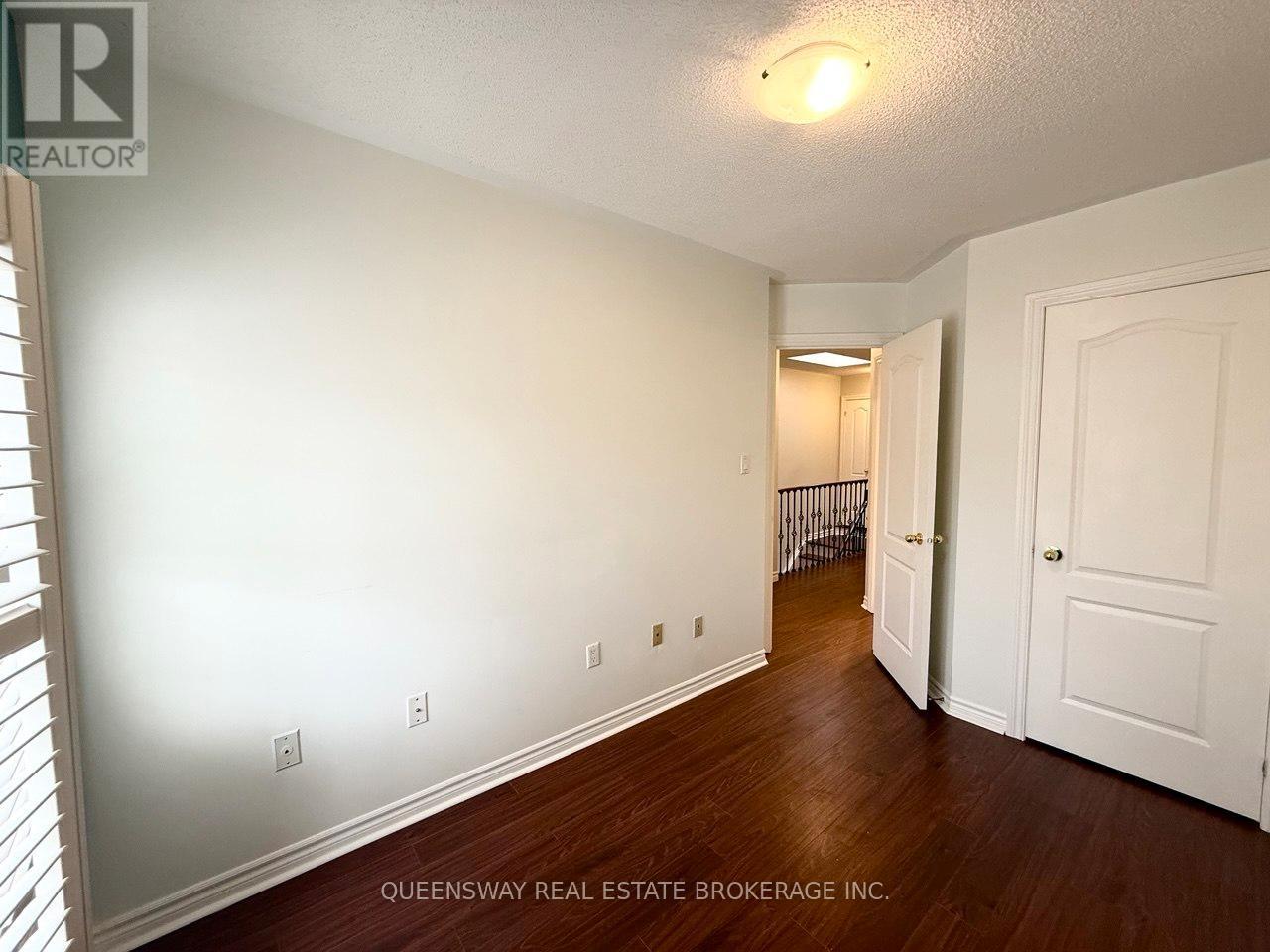 20 Rodeo Court, Toronto, Ontario  M2M 4M3 - Photo 6 - C12677662