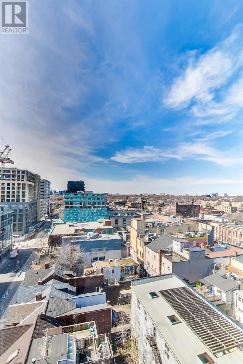 1005 - 2 Augusta Avenue, Toronto, Ontario  M5V 0T3 - Photo 16 - C12677688