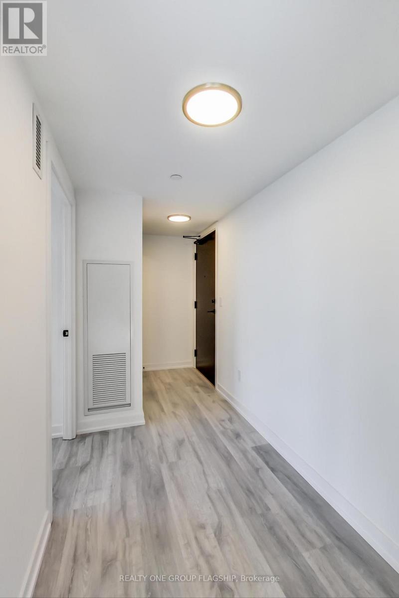 1005 - 2 Augusta Avenue, Toronto, Ontario  M5V 0T3 - Photo 4 - C12677688