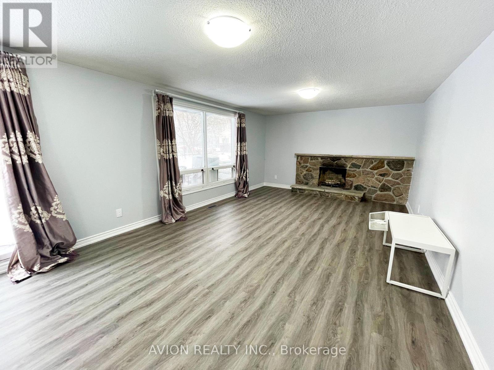 61 Alamosa Drive, Toronto, Ontario  M2J 2N8 - Photo 27 - C12677724