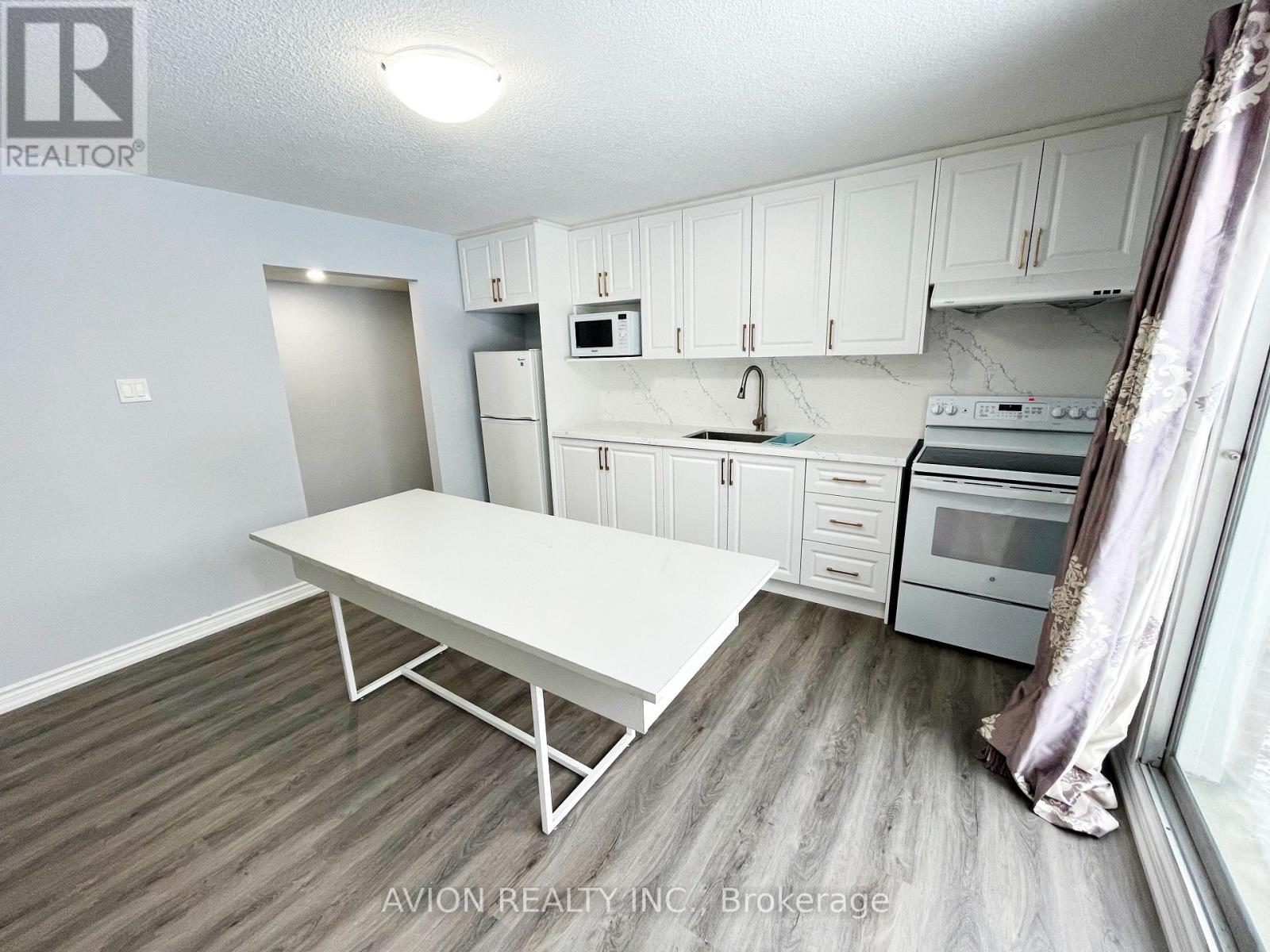 61 Alamosa Drive, Toronto, Ontario  M2J 2N8 - Photo 30 - C12677724