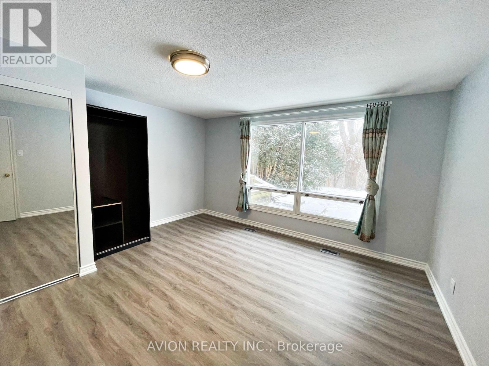 61 Alamosa Drive, Toronto, Ontario  M2J 2N8 - Photo 37 - C12677724