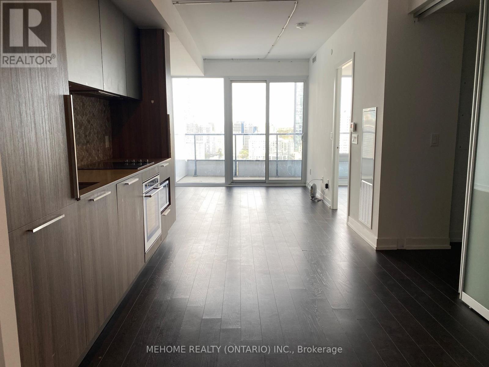 2807 - 85 Wood Street, Toronto, Ontario  M4Y 0E8 - Photo 2 - C12677774