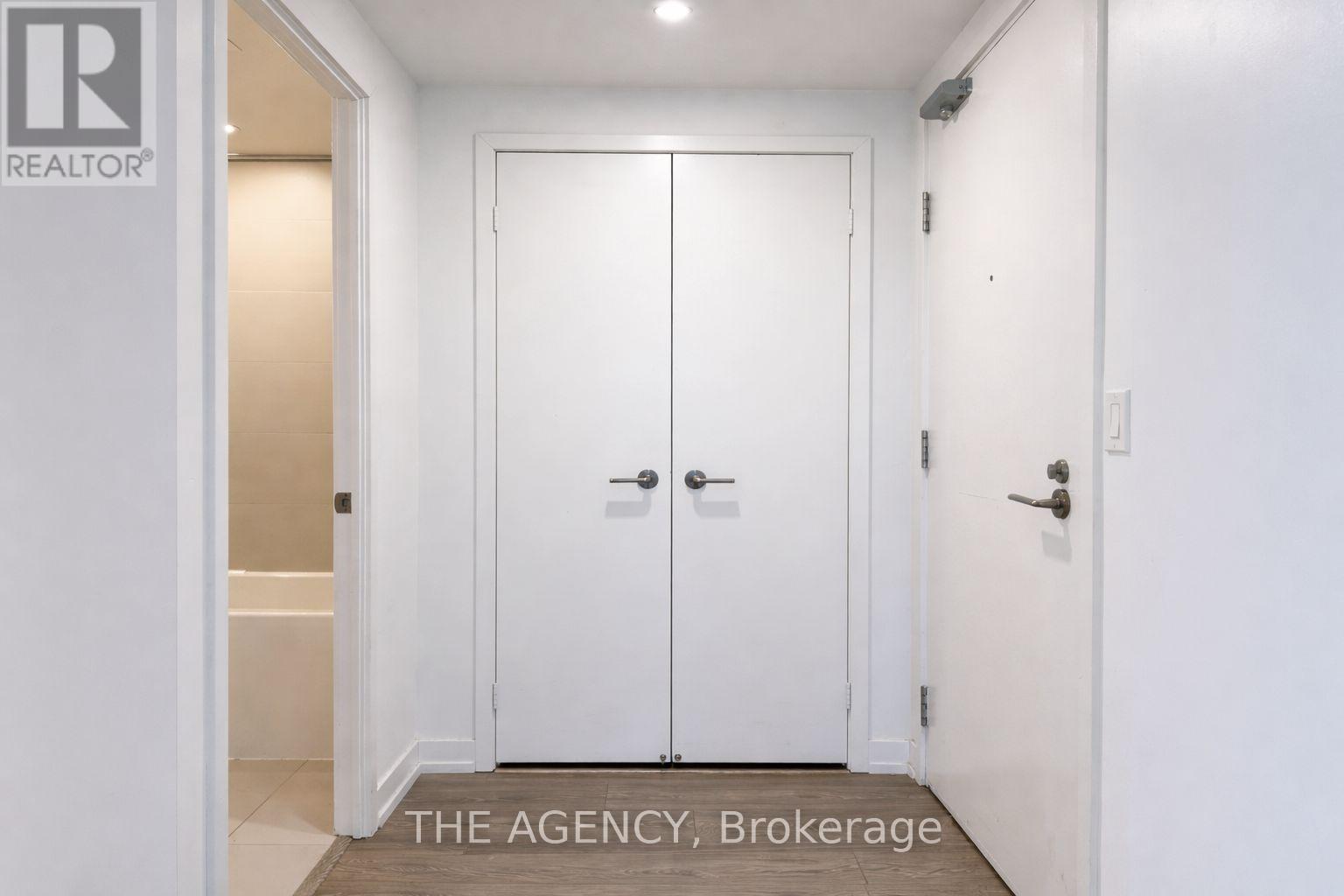 3219 - 19 Western Battery Road, Toronto, Ontario  M6K 3S4 - Photo 5 - C12677786