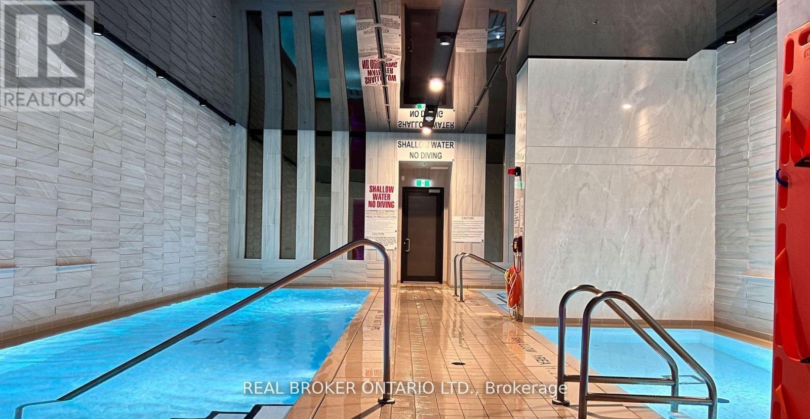 1507 - 17 Bathurst Street, Toronto, Ontario  M5V 0N1 - Photo 10 - C12677812