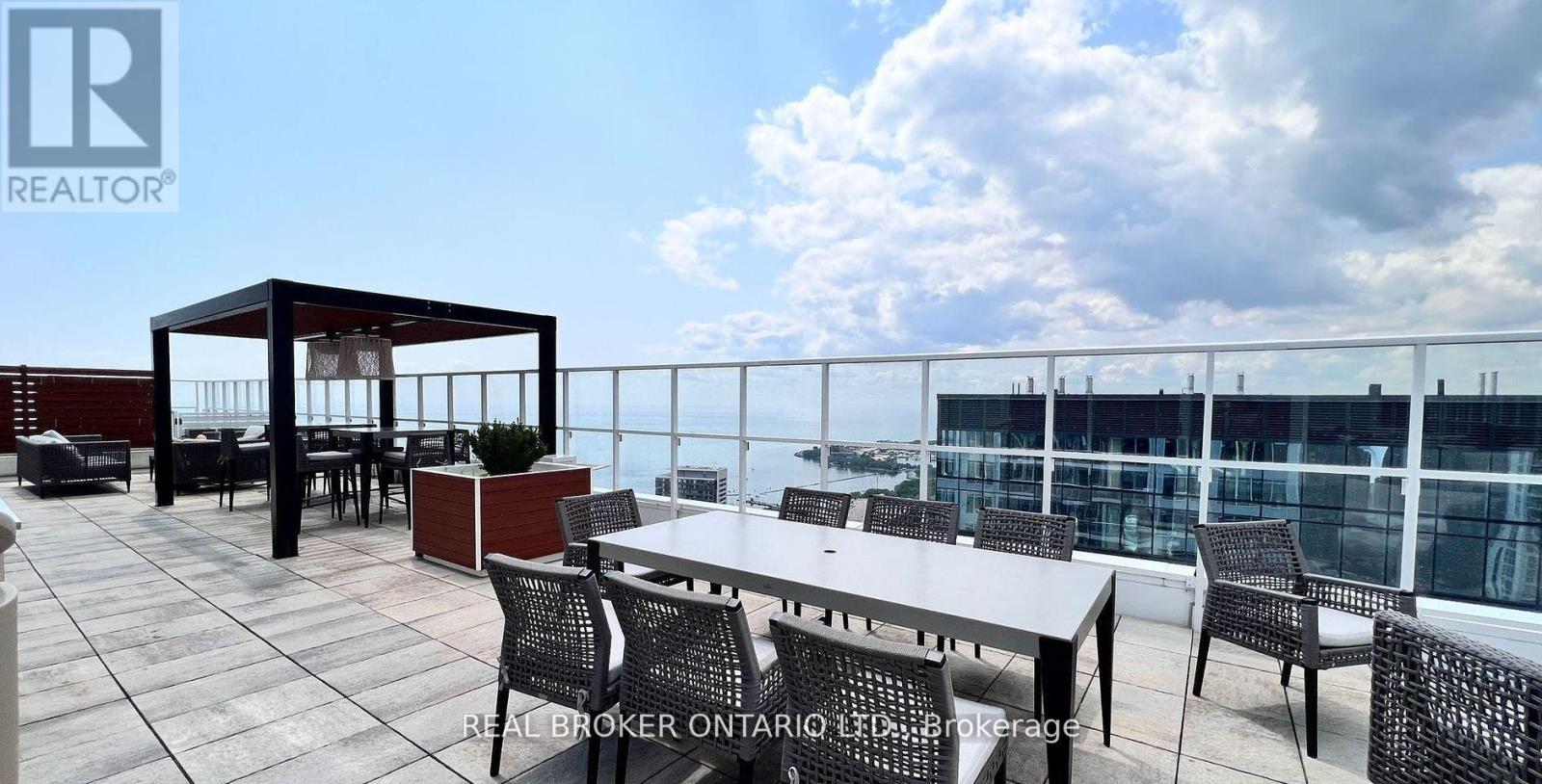 1507 - 17 Bathurst Street, Toronto, Ontario  M5V 0N1 - Photo 11 - C12677812