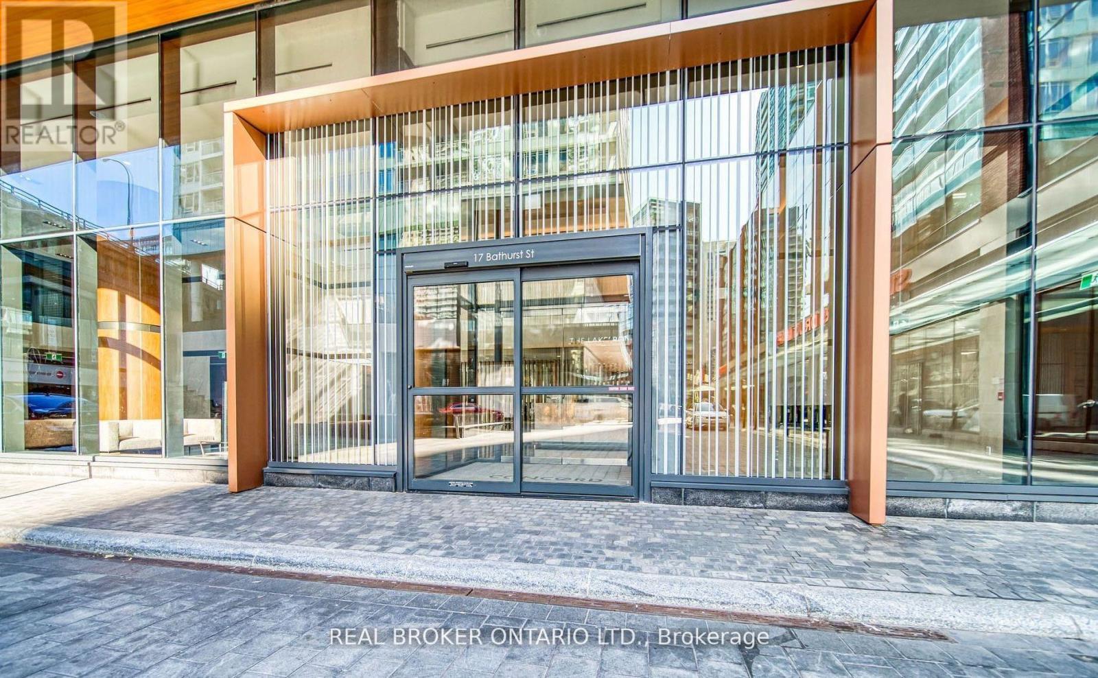 1507 - 17 Bathurst Street, Toronto, Ontario  M5V 0N1 - Photo 4 - C12677812