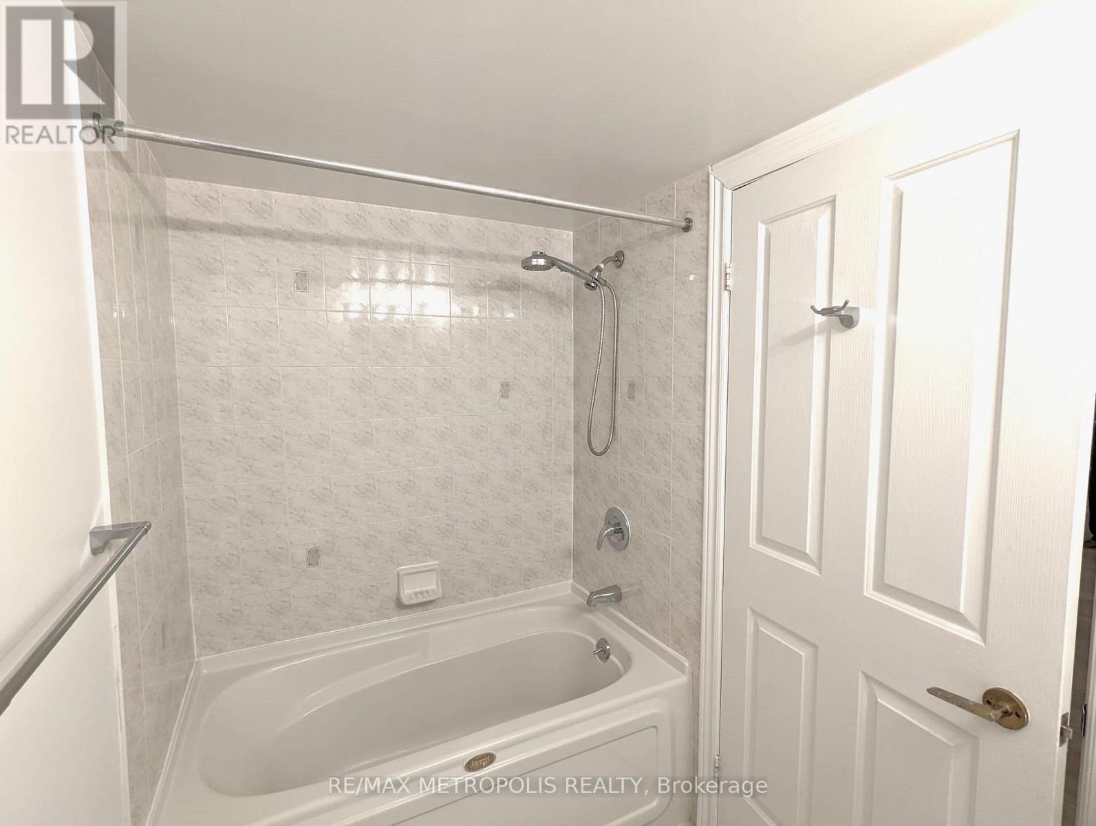 832 - 68 Corporate Drive, Toronto, Ontario  M1H 3H3 - Photo 21 - E12677616