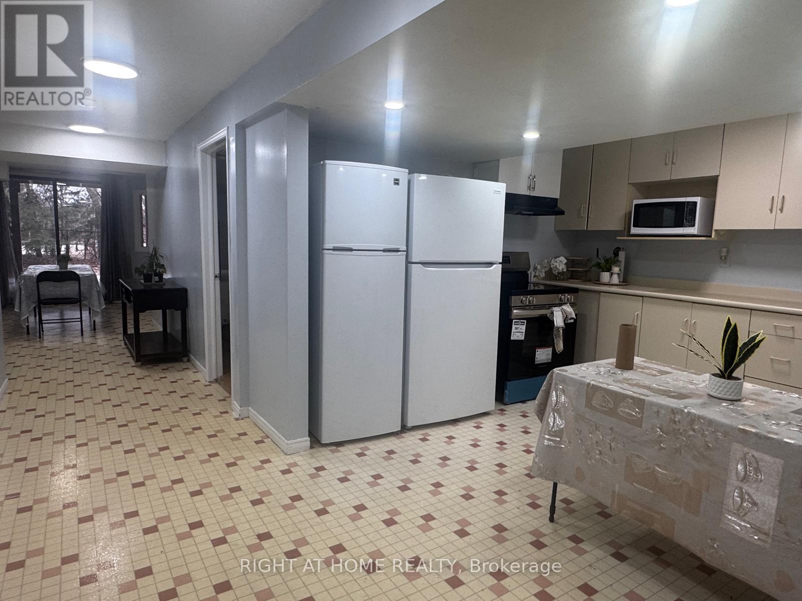 Lower - 2 Glenheather Terrace, Toronto, Ontario  M1B 5H3 - Photo 12 - E12677748