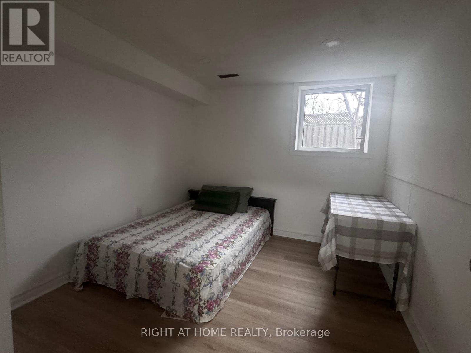 Lower - 2 Glenheather Terrace, Toronto, Ontario  M1B 5H3 - Photo 4 - E12677748