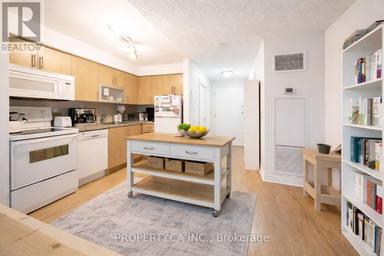 605 - 50 Town Centre Court, Toronto, Ontario  M1P 0A9 - Photo 3 - E12677756