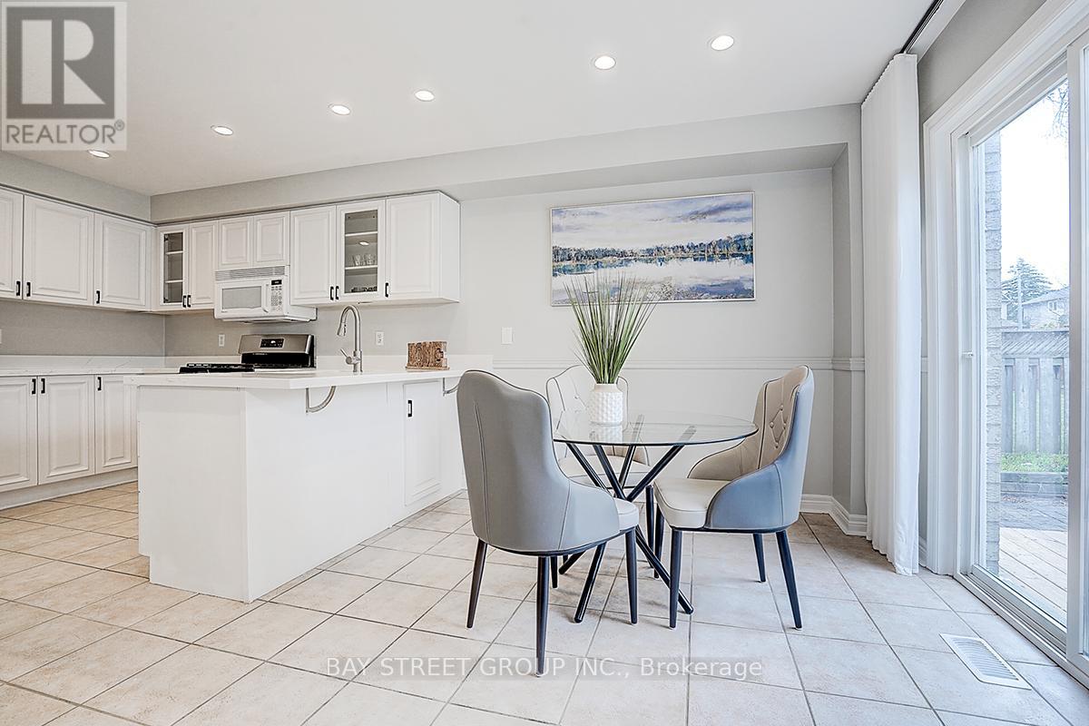 52 Whitewater Street, Whitby, Ontario  L1R 2S8 - Photo 35 - E12677772