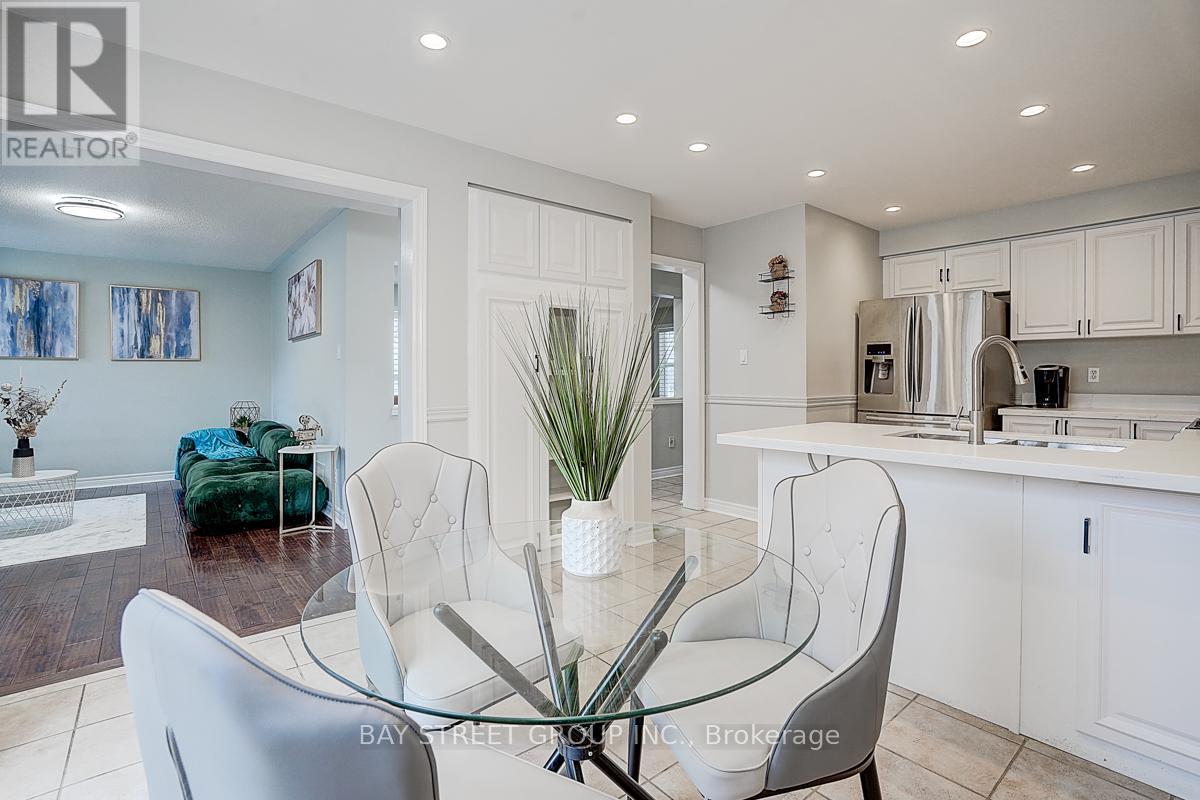 52 Whitewater Street, Whitby, Ontario  L1R 2S8 - Photo 37 - E12677772